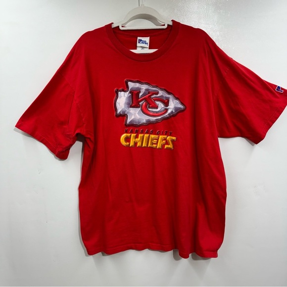 Pro Player Other - Pro Player Kansas City Chiefs Tee Shirt Red Vintage Crew Neck Short Sleeve XXL